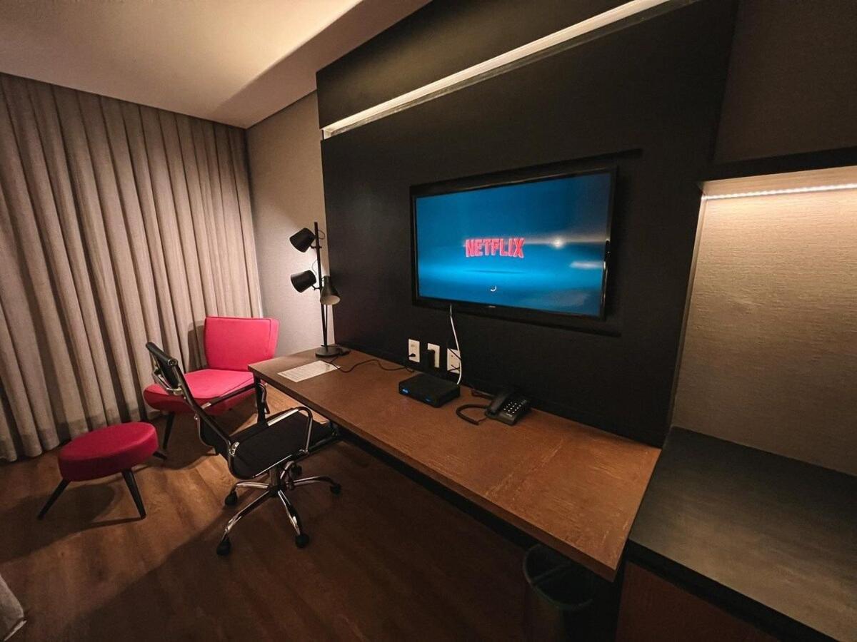Quartos No Qs Marista กัวยาเนีย ภายนอก รูปภาพ