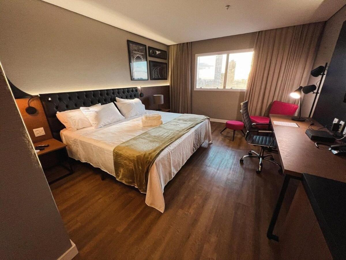 Quartos No Qs Marista กัวยาเนีย ภายนอก รูปภาพ