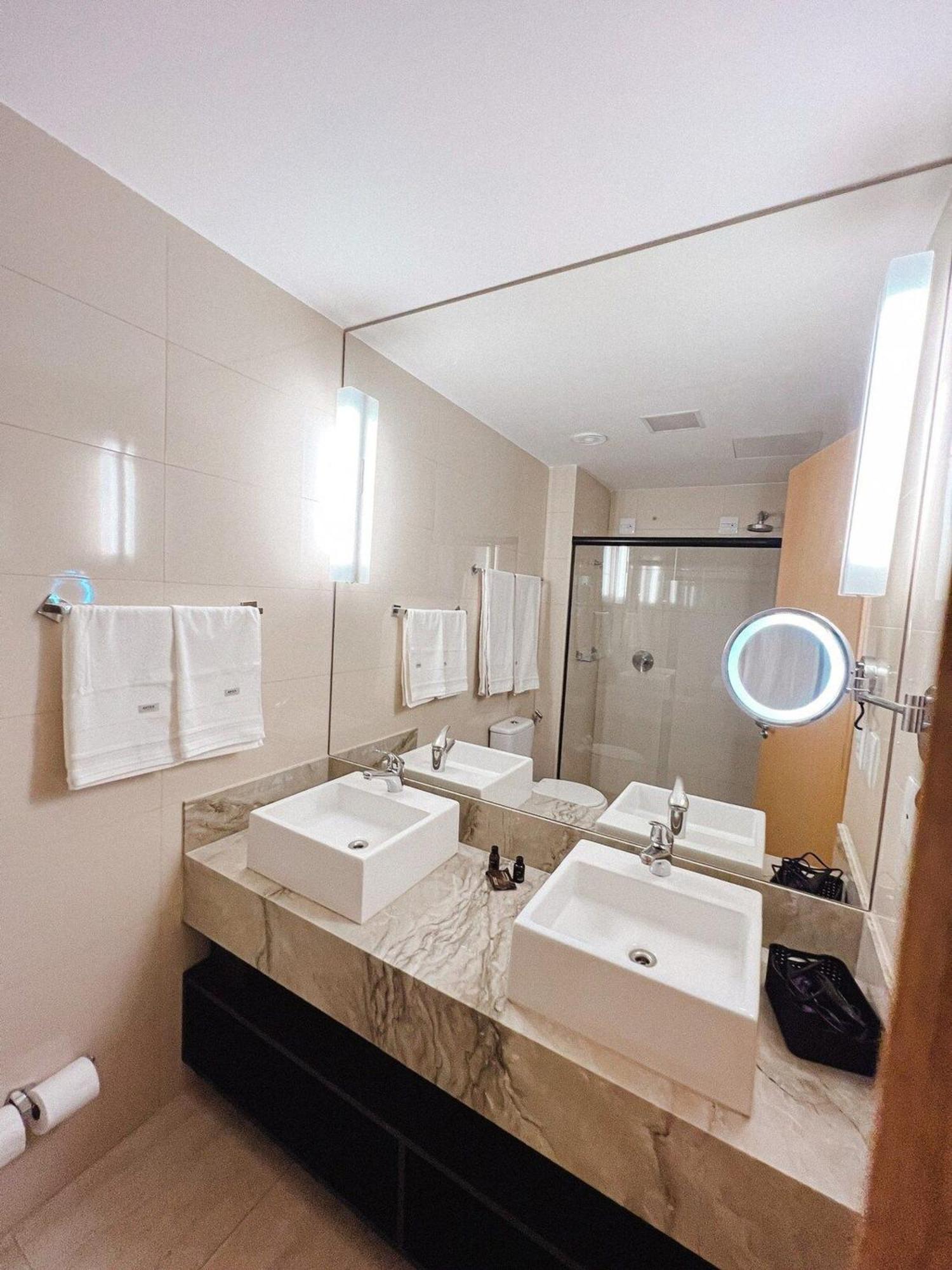 Quartos No Qs Marista กัวยาเนีย ภายนอก รูปภาพ