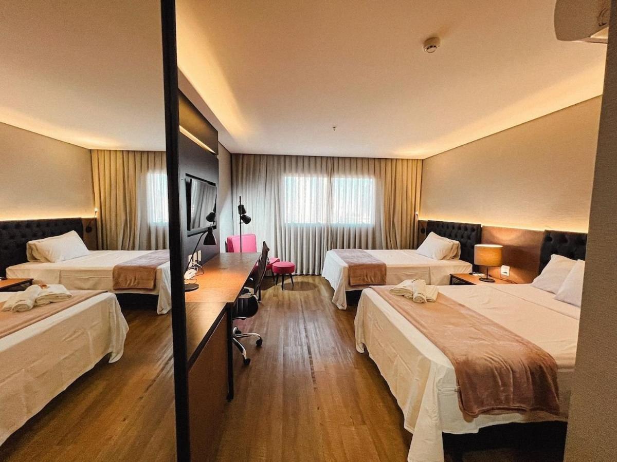 Quartos No Qs Marista กัวยาเนีย ภายนอก รูปภาพ